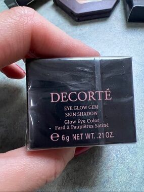 Decorté Eye Glow Gem Skin Shadow - 12G satin shine